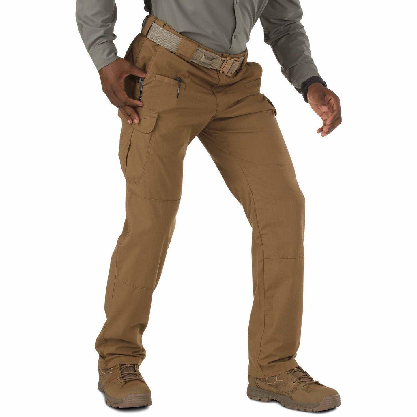 5.11 Stryke Pant - Battle Brown (Byxor) från 5.11 Tactical. 2830 | TacNGear - Utrustning för polis och militär och outdoor.