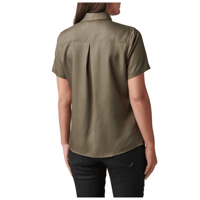 5.11 Celia Short Sleeve Shirt (Skjortor) från 5.11 Tactical. | TacNGear - Utrustning för polis och militär och outdoor.