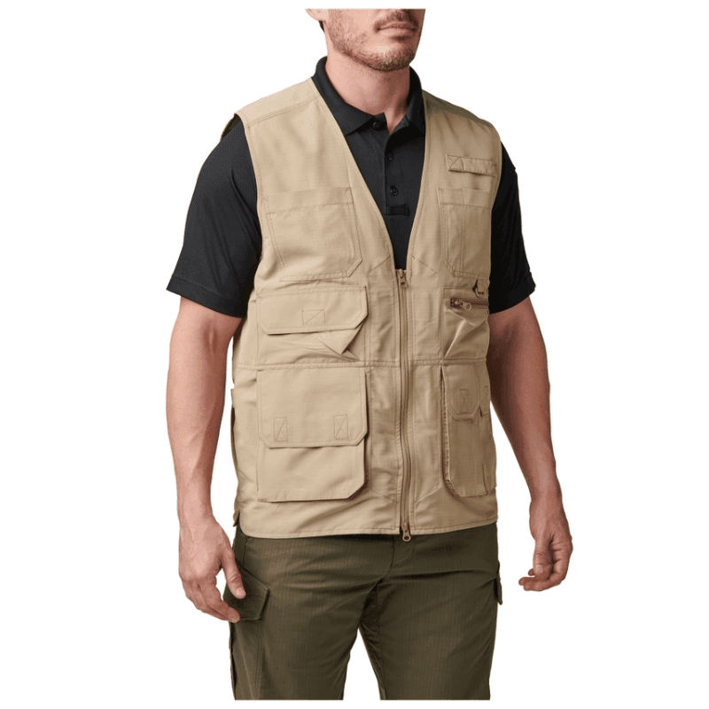 5.11 Fast-Tac Vest (Jackor & Tröjor) från 5.11 Tactical. TDU KhakiS | TacNGear - Utrustning för polis och militär och outdoor.