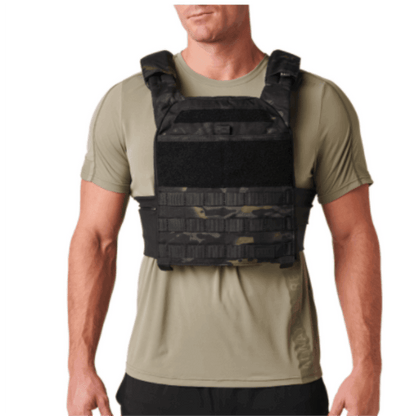 5.11 TacTec Trainer Weight Vest (Skyddsvästar etc.) från 5.11 Tactical. Black Multicam | TacNGear - Utrustning för polis och militär och outdoor.