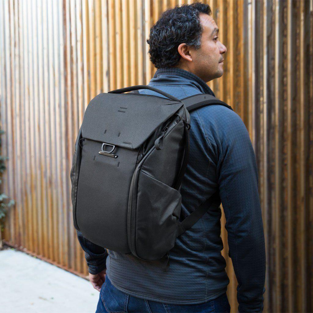 Peak Design Every Day Backpack 20L (Ryggsäckar) från Peak Design. | TacNGear - Utrustning för polis och militär och outdoor.