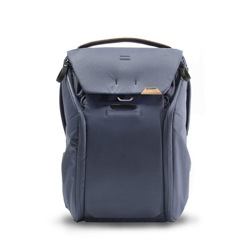Peak Design Every Day Backpack 20L (Ryggsäckar) från Peak Design. Midnight | TacNGear - Utrustning för polis och militär och outdoor.