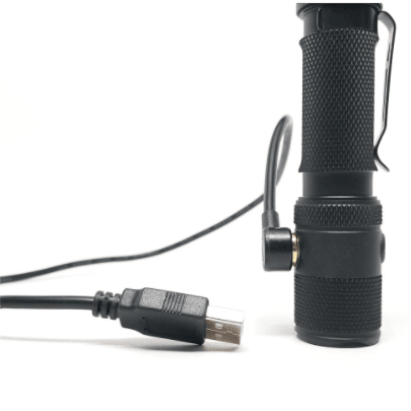 Powertac M5 (Ficklampor) från Powertac. | TacNGear - Utrustning för polis och militär och outdoor.