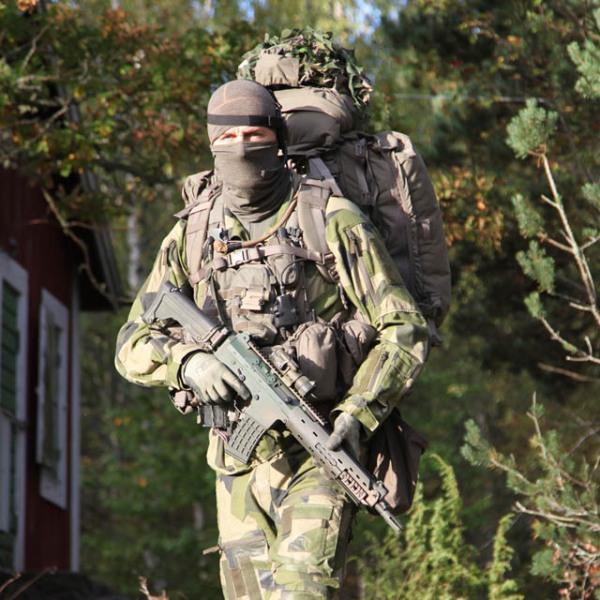 SnigelDesign FR-Halstub-17 (Halsdukar) från SnigelDesign. | TacNGear - Utrustning för polis och militär och outdoor.