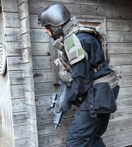 SnigelDesign Skyddsmasksväska -11 (Väska för) från SnigelDesign. | TacNGear - Utrustning för polis och militär och outdoor.